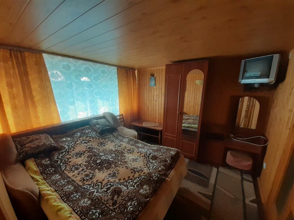 Hotel Kатруся Jaremče Exteriér fotografie